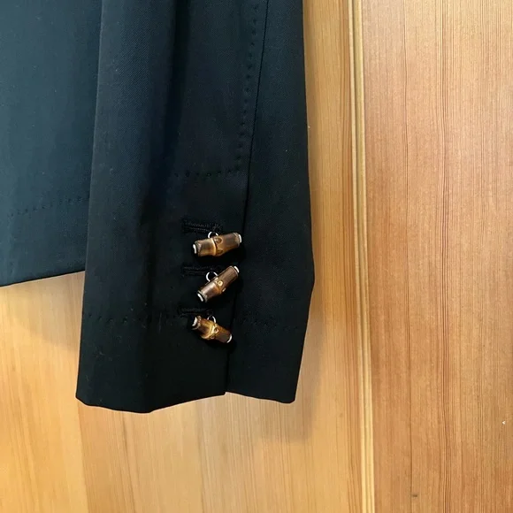 GUCCI 🖤 BAMBOO DETAIL BLAZER